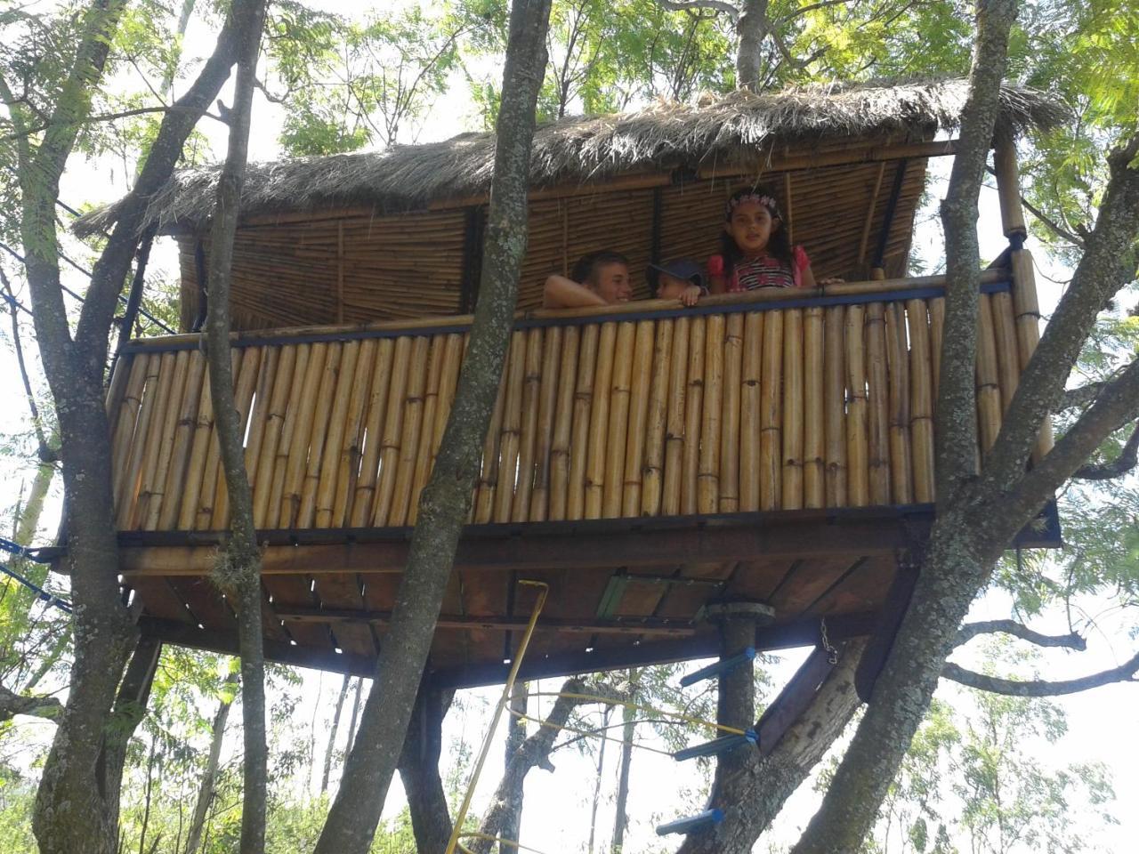 La Pasarela Hotell Tarija Exteriör bild